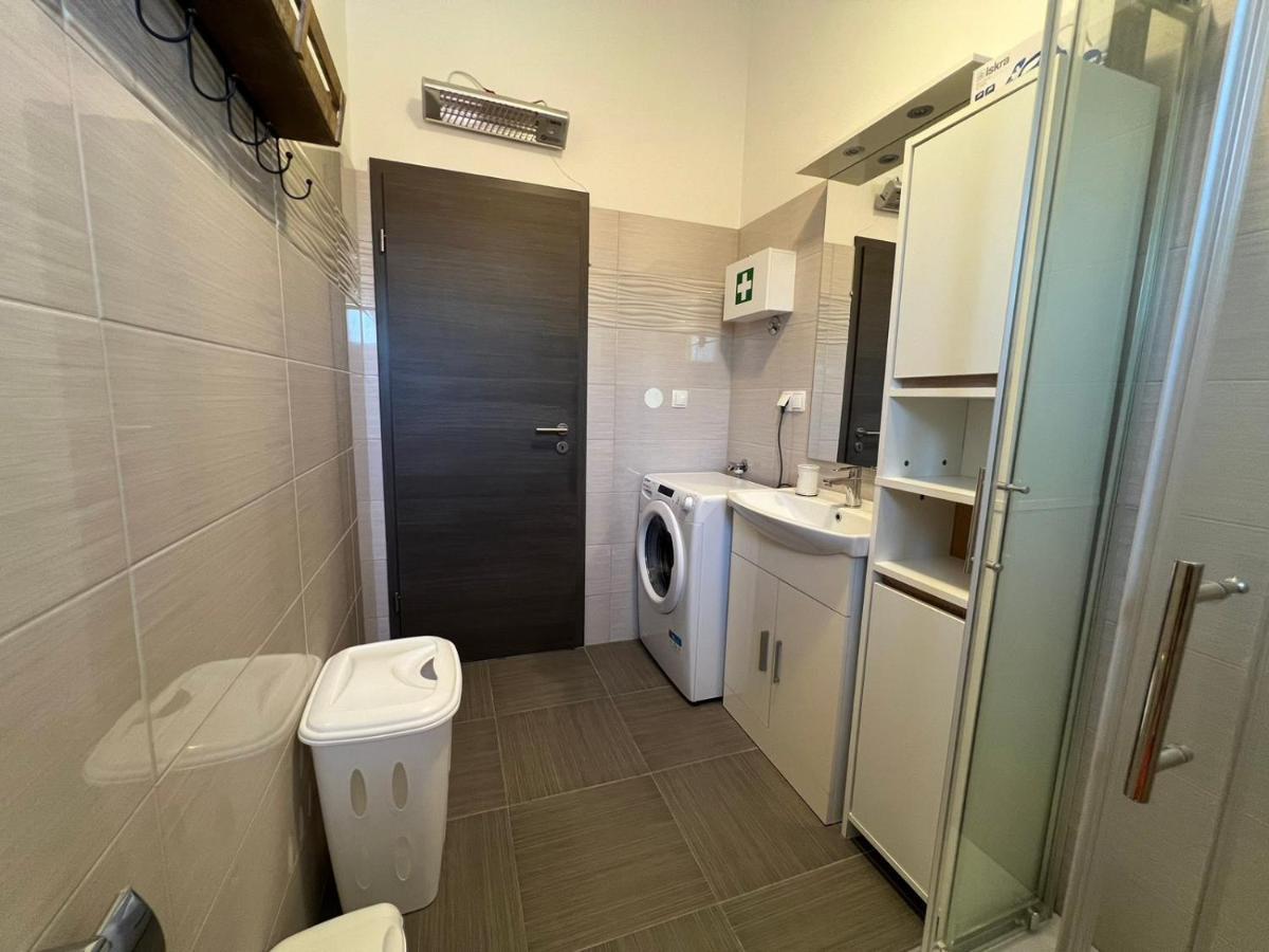 Apartman Lorena Lakmartin ภายนอก รูปภาพ